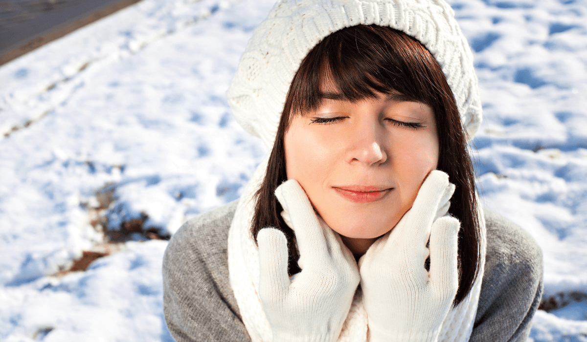 how to take care of skin in winter naturally, winter skin care tips